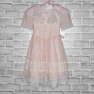 Vintage Girls Gunne Sax Frilly Lace Pink Dress, size 5
